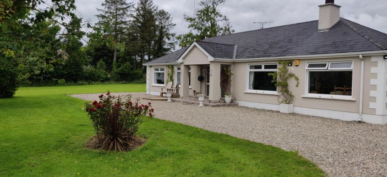 Rossgier Bungalow Lifford Экстерьер фото