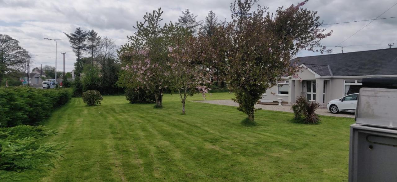 Rossgier Bungalow Lifford Экстерьер фото